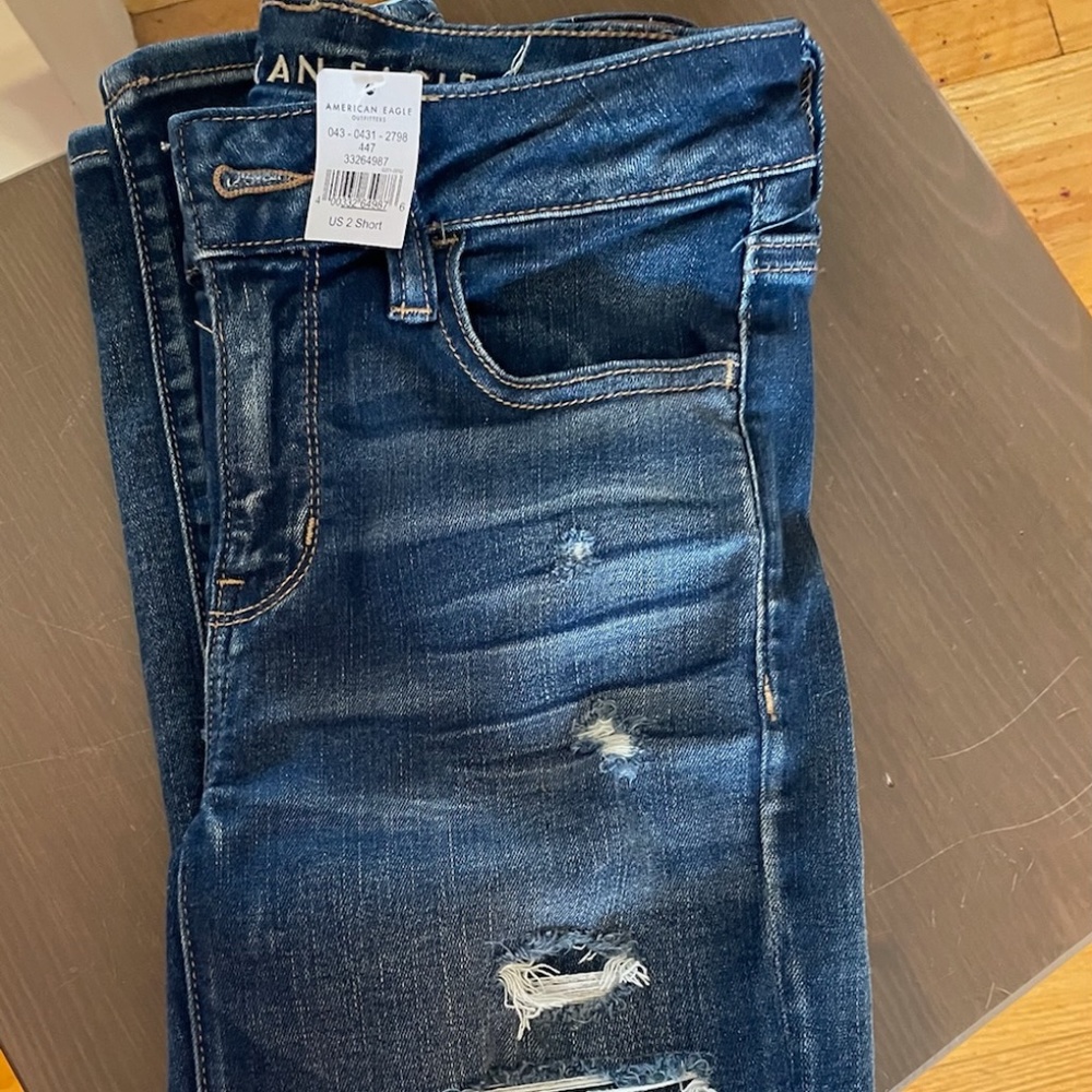 NWT AE Next Level stretch distressed High waisted jeggings 2 short fits like 0